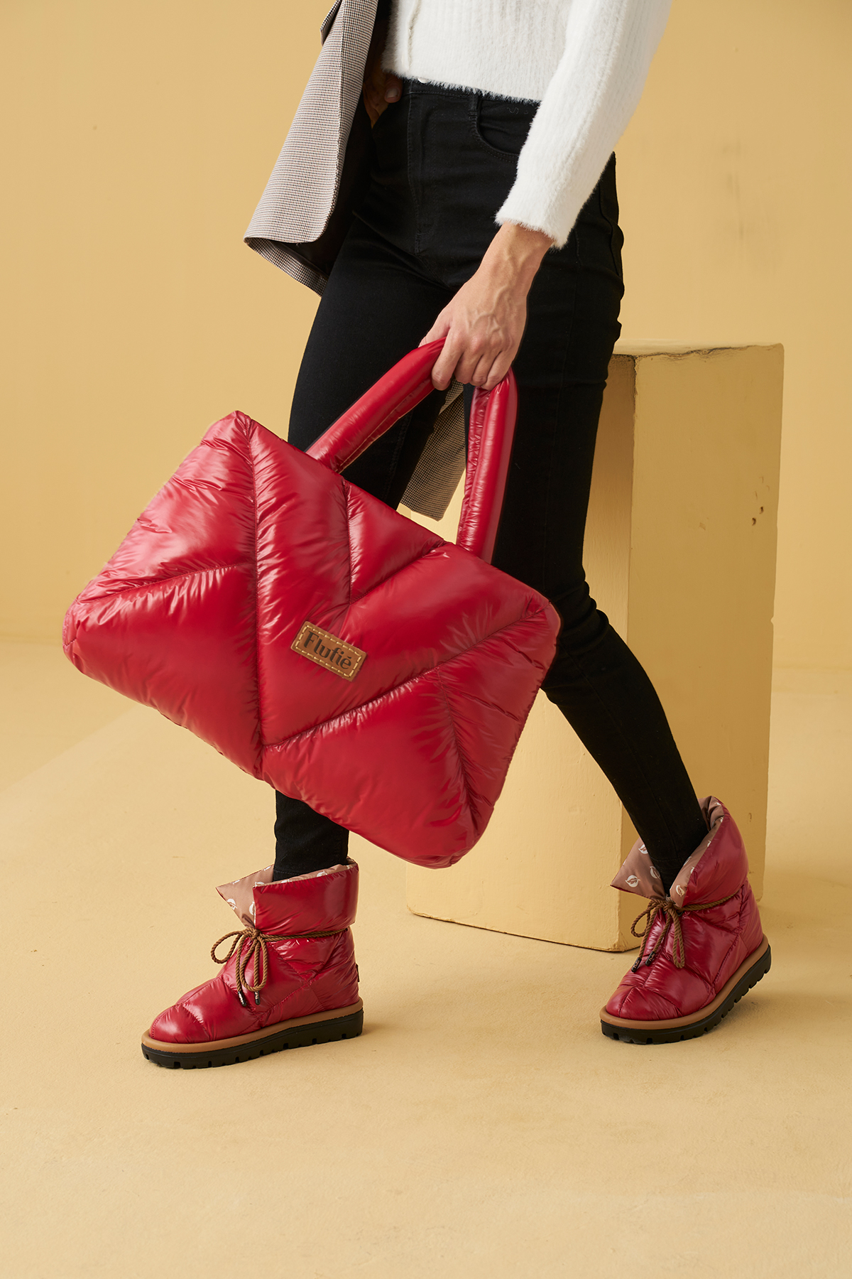 image-shiny-red-2.jpg